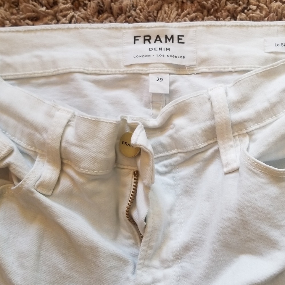 Skinny jeans